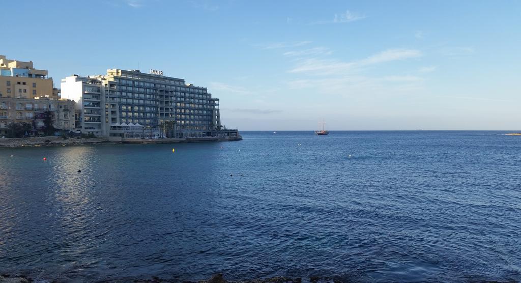 Cavalieri Art Hotel San Ġiljan